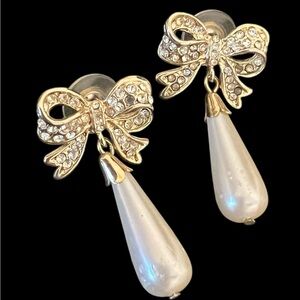 Elegant Gold and Pearl Bow Earrings